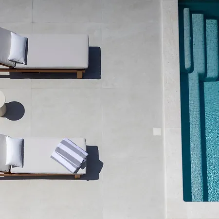 Terra House Luxury Living Between Mountain & Sea Вилла