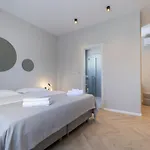 Terra House Luxury Living Between Mountain & Sea *