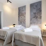 Terra House Luxury Living Between Mountain & Sea *