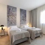 Terra House Luxury Living Between Mountain & Sea ヴィラ
