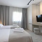 Terra House Luxury Living Between Mountain & Sea ヴィラ Žrnovnica