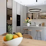 ヴィラ Terra House Luxury Living Between Mountain & Sea Žrnovnica