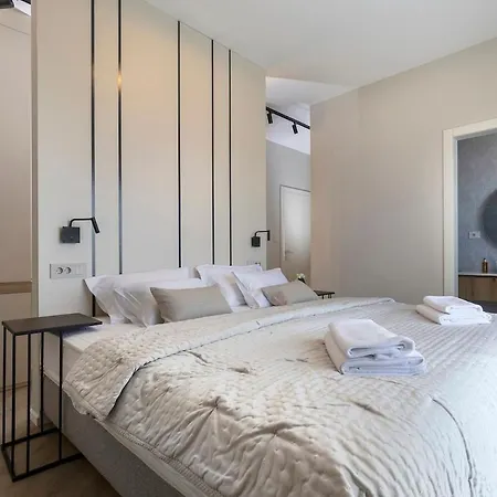 Villa Terra House Luxury Living Between Mountain & Sea Zrnovnica