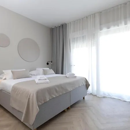 Villa Terra House Luxury Living Between Mountain & Sea