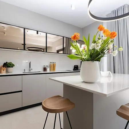Terra House Luxury Living Between Mountain & Sea Villa *