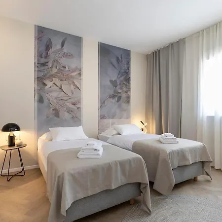 Terra House Luxury Living Between Mountain & Sea Villa
